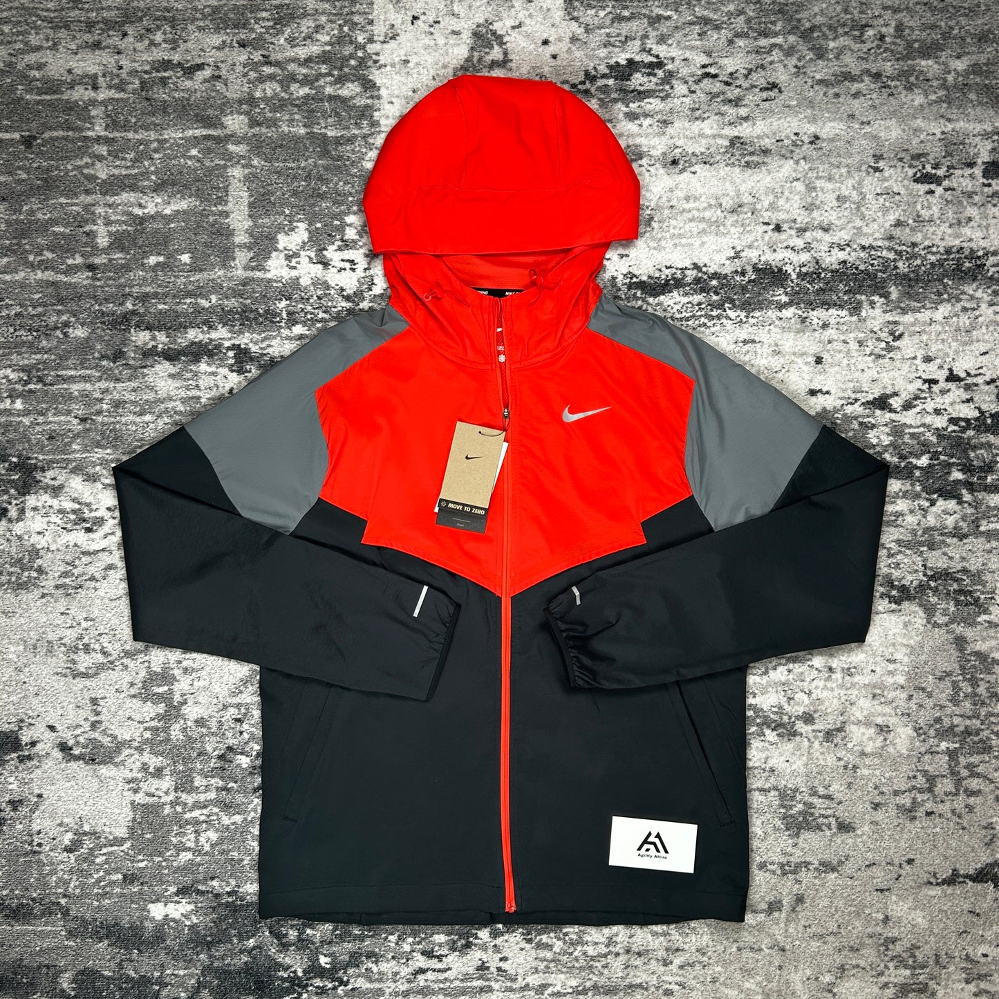 Nike Windrunner Jacket - Black / Light Crimson