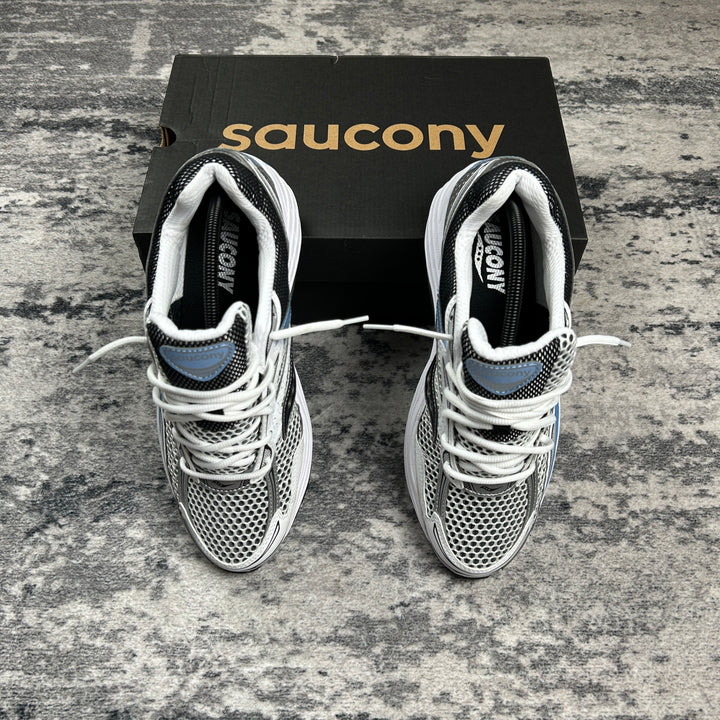 Saucony ProGrid Omni 9 Blissful White