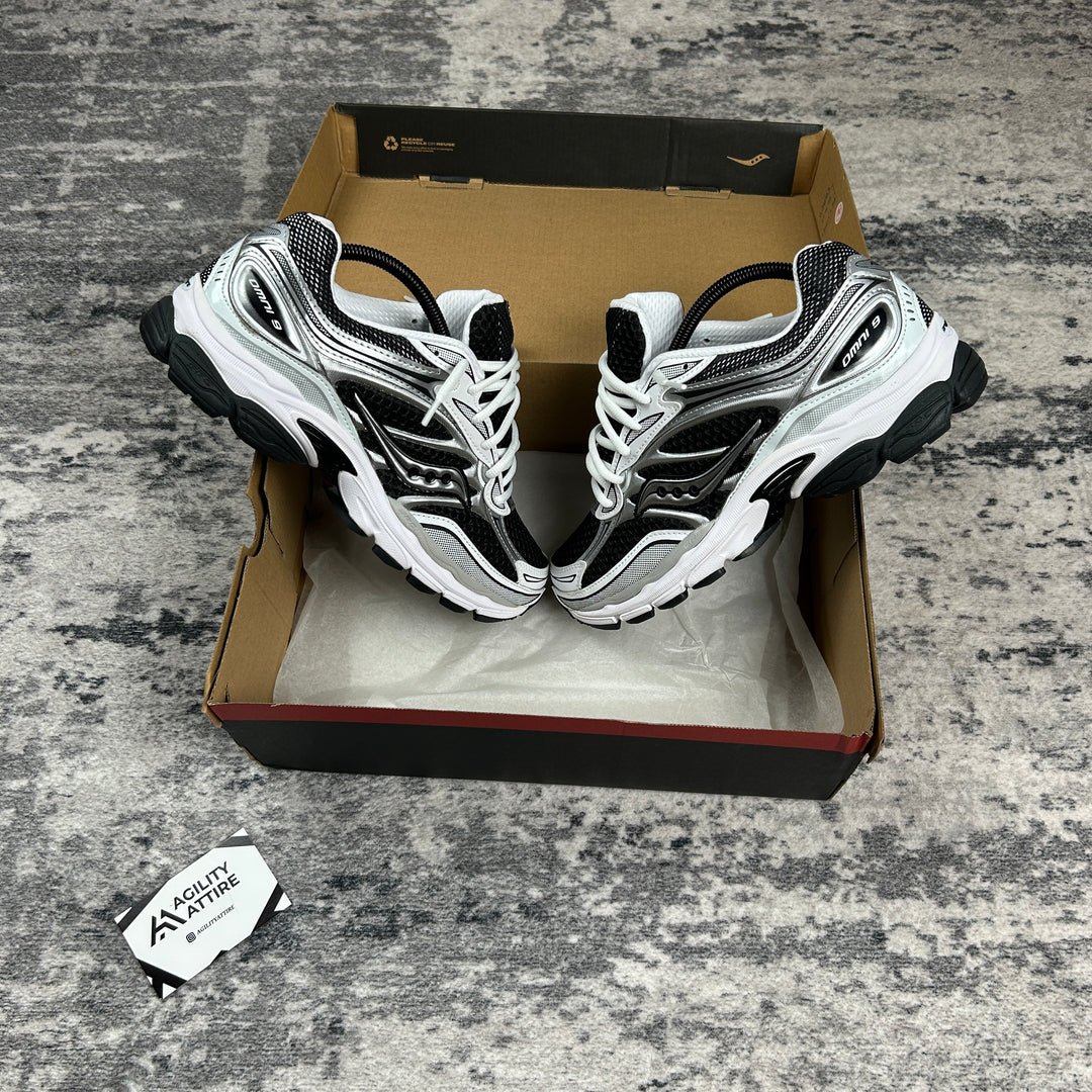 Saucony ProGrid Omni 9 Black White