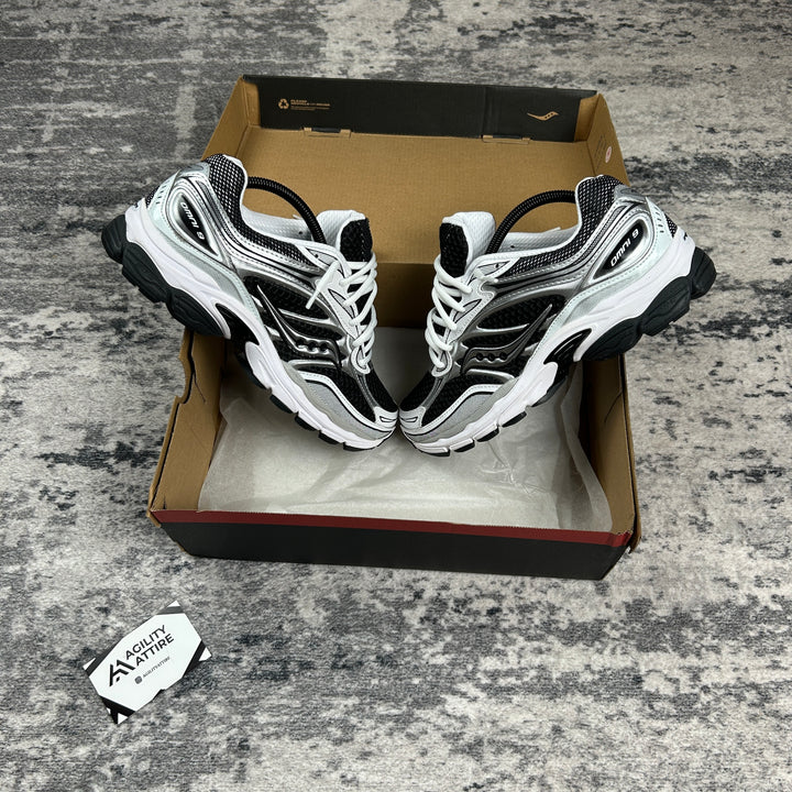 Saucony ProGrid Omni 9 Black White