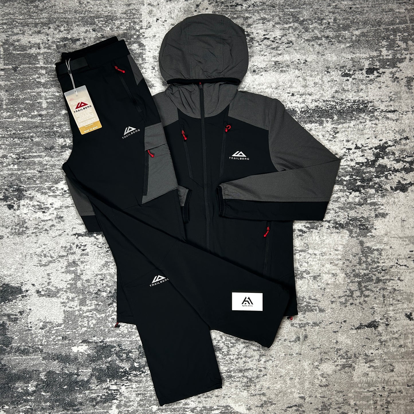 TRAILBERG BLACK / GREY
FALTENJURA TRACKSUIT