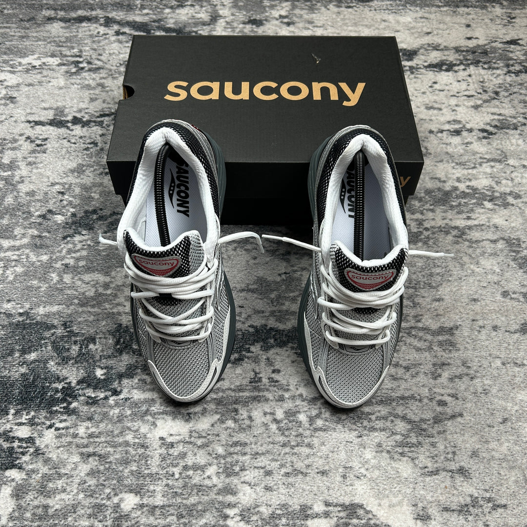 Saucony ProGrid Omni 9 White Crimson