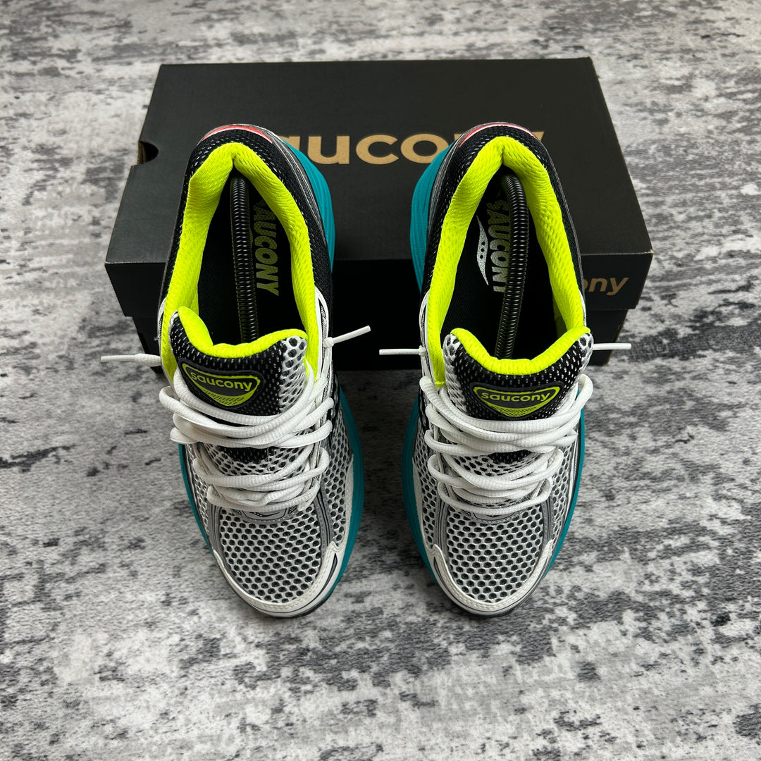 Saucony ProGrid Omni 9 Mutant