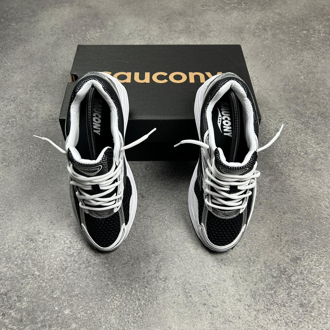 Saucony ProGrid Omni 9 Black White