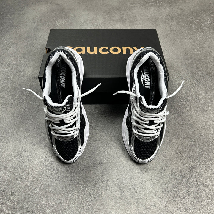 Saucony ProGrid Omni 9 Black White