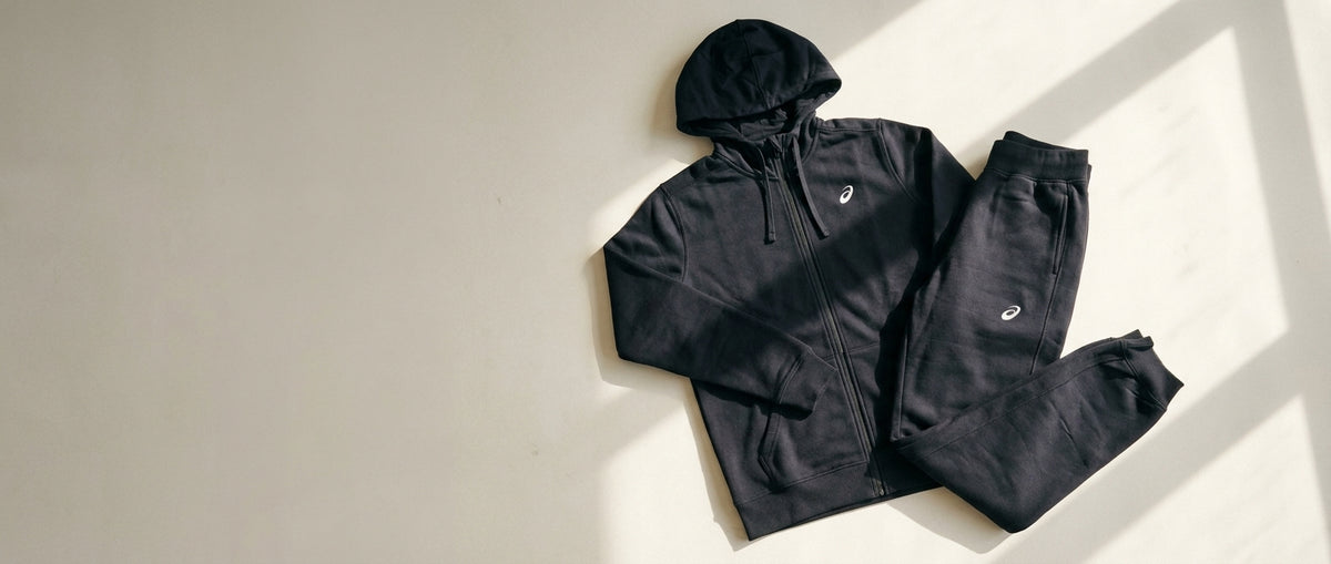 Tracksuits and sets